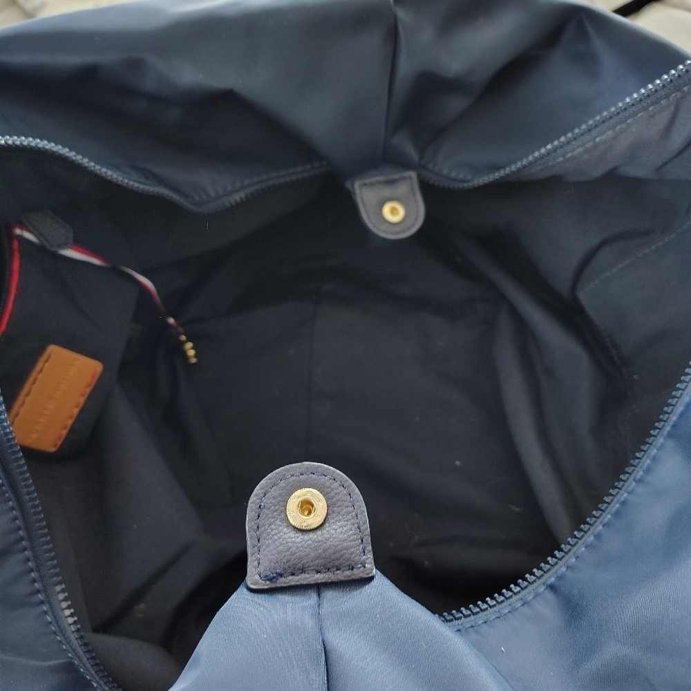 Tommy Hilfiger Navy Weekender Nylon Bag Travel - Picture 4 of 9